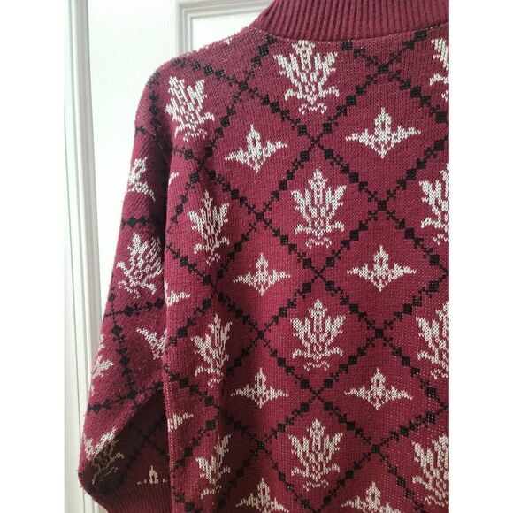 Vintage Burgundy Silver Fleur De Lis Sweater M - Picture 4 of 6